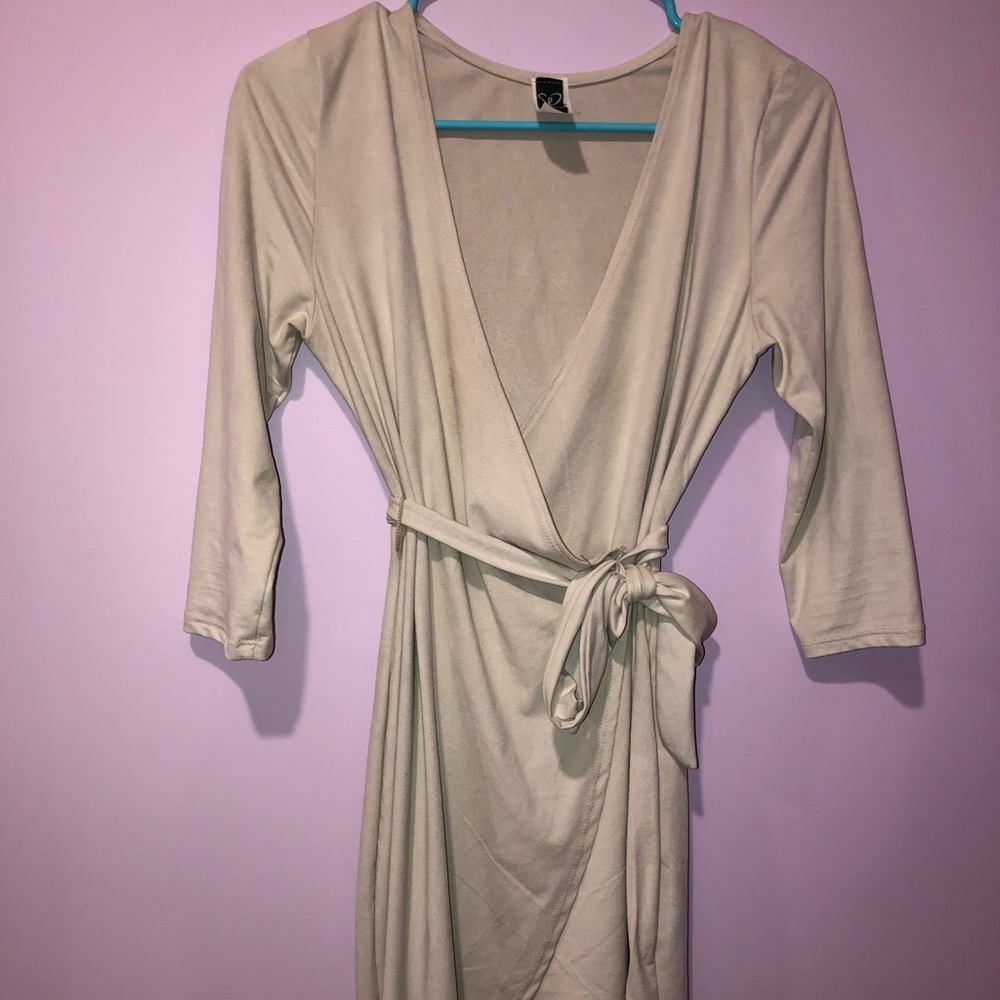 Windsor mini wrap dress